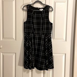 Elle black sleeveless dress